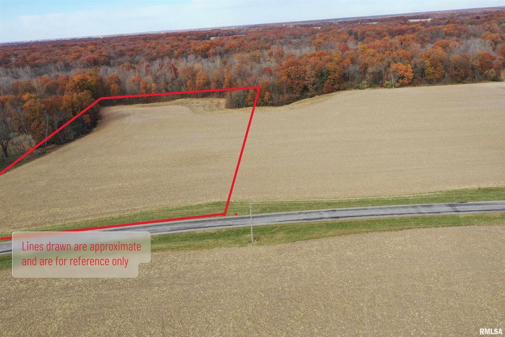 Image 3 of property listing at 000A Alma Hatchery Road, Odin, IL 62870