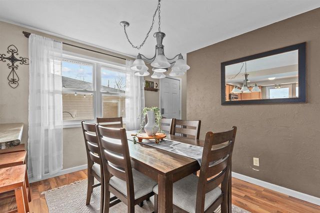 978 EVANS STREET, Neenah, WI 54956