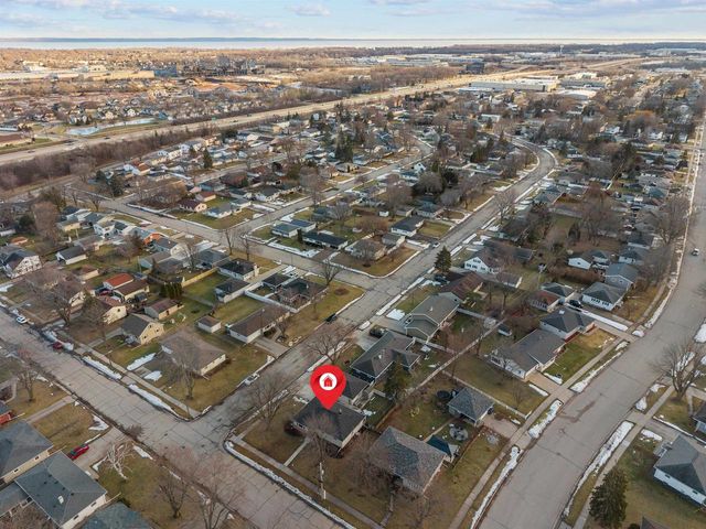 978 EVANS STREET, Neenah, WI 54956