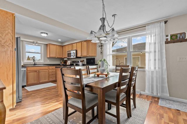 978 EVANS STREET, Neenah, WI 54956