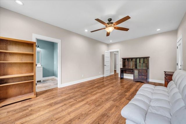 488 Prater Rd, Smithville, TN 37166