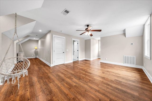 488 Prater Rd, Smithville, TN 37166