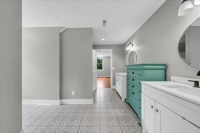 488 Prater Rd, Smithville, TN 37166