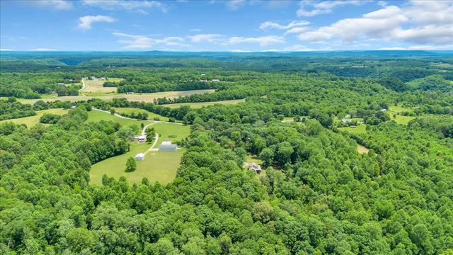 488 Prater Rd, Smithville, TN 37166