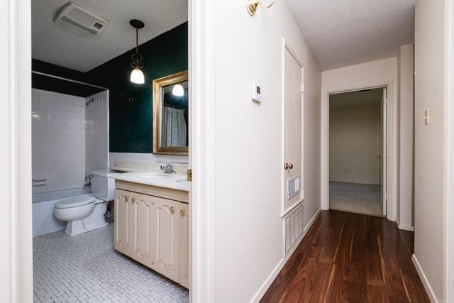 Address unavailable.