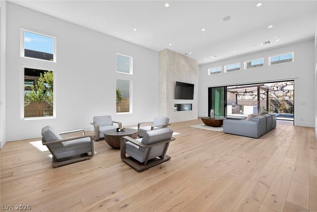 4803 Verde Bloom Street, Las Vegas, NV 89135