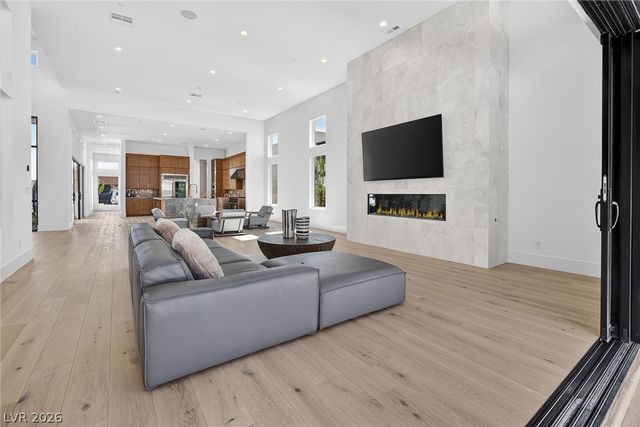 4803 Verde Bloom Street, Las Vegas, NV 89135