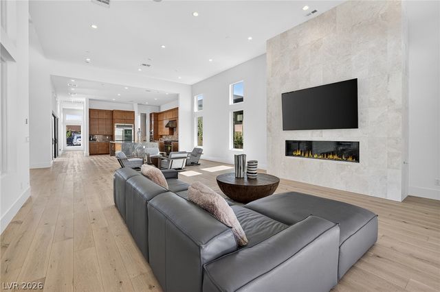 4803 Verde Bloom Street, Las Vegas, NV 89135