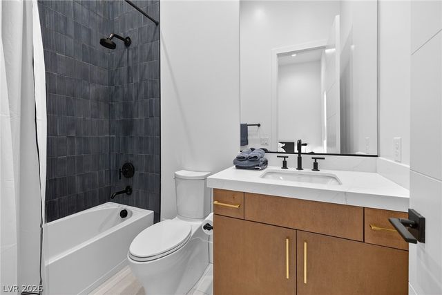 4803 Verde Bloom Street, Las Vegas, NV 89135