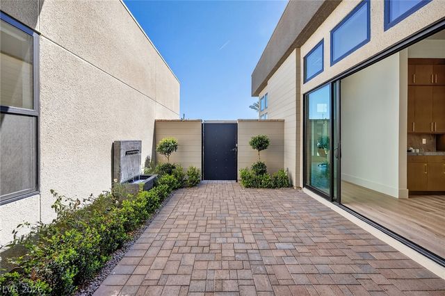 4803 Verde Bloom Street, Las Vegas, NV 89135