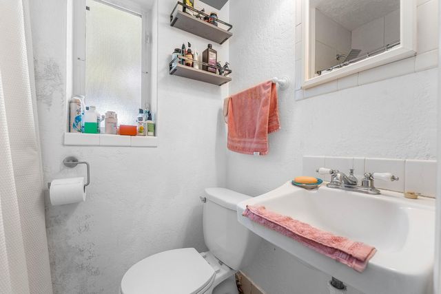 2573 SW 30th Terrace, Fort Lauderdale, FL 33312