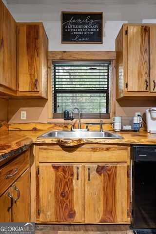 65 Rocky Top Trail, Trenton, GA 30752