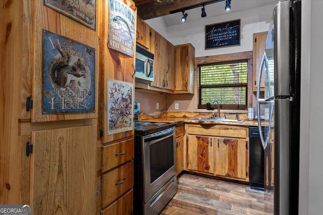 65 Rocky Top Trail, Trenton, GA 30752