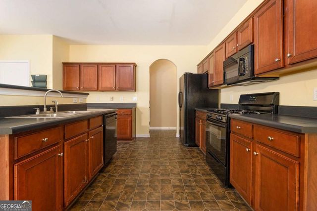 4327 Shamrock Drive, Atlanta, GA 30349