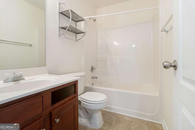 4327 Shamrock Drive, Atlanta, GA 30349