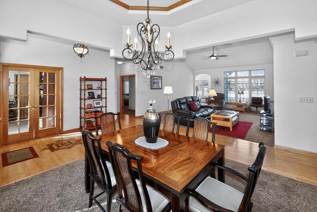 8244 Anna AVENUE, Waterford, WI 53185