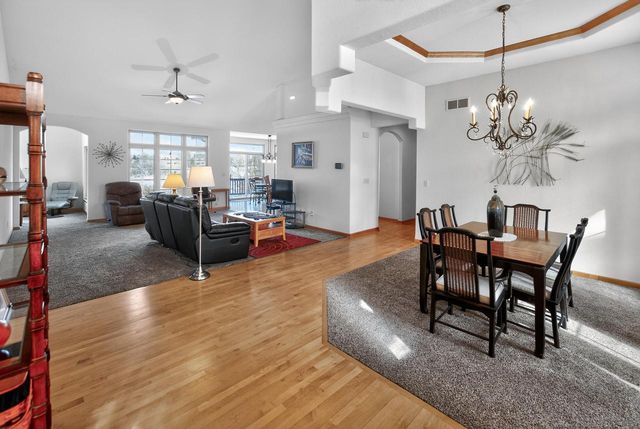 8244 Anna AVENUE, Waterford, WI 53185