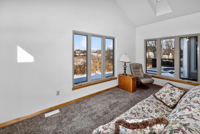 8244 Anna AVENUE, Waterford, WI 53185