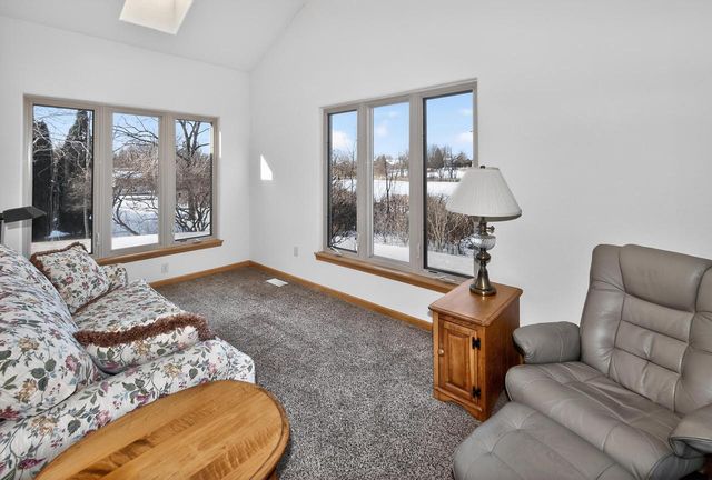 8244 Anna AVENUE, Waterford, WI 53185