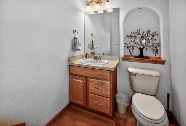 8244 Anna AVENUE, Waterford, WI 53185