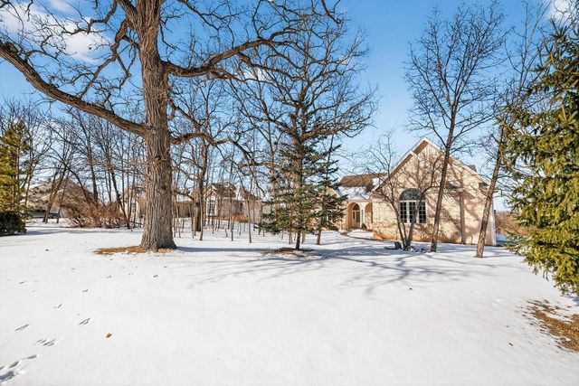 8244 Anna AVENUE, Waterford, WI 53185