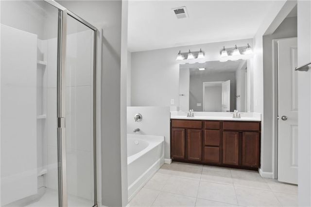 3370 Vintage SE Circle 7, Smyrna, GA 30080