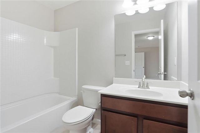 3370 Vintage SE Circle 7, Smyrna, GA 30080