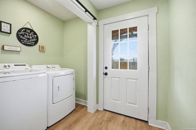 2050 Springvale, San Antonio, TX 78227