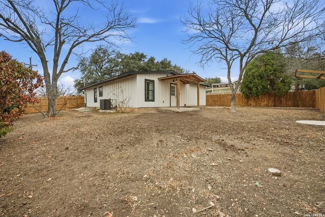 2050 Springvale, San Antonio, TX 78227