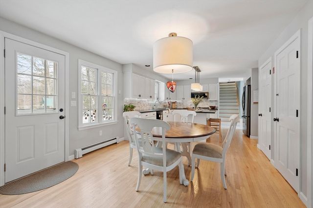 99 Flagler Dr, Holden, MA 01520