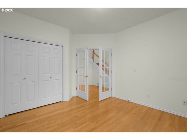 1323 Nw MAYFIELD Rd, Portland, OR 97229