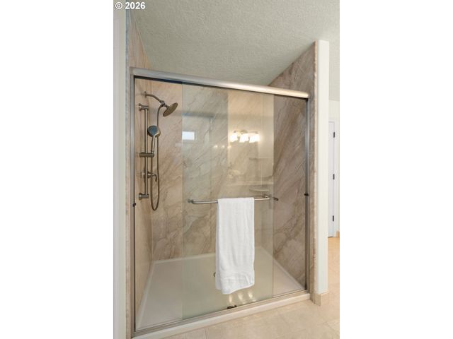 1323 Nw MAYFIELD Rd, Portland, OR 97229