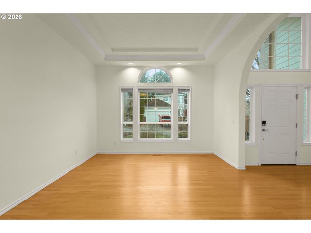 1323 Nw MAYFIELD Rd, Portland, OR 97229