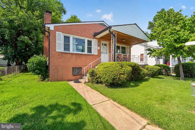 6402 GATEWAY BLVD, District Heights, MD 20747