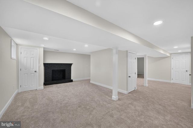 6402 GATEWAY BLVD, District Heights, MD 20747