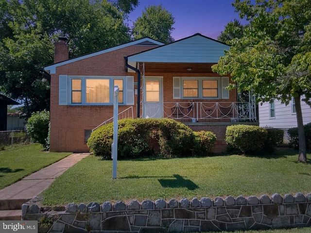 6402 GATEWAY BLVD, District Heights, MD 20747