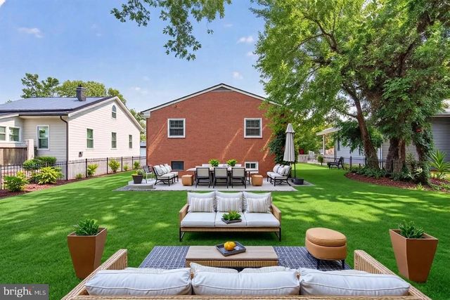 6402 GATEWAY BLVD, District Heights, MD 20747