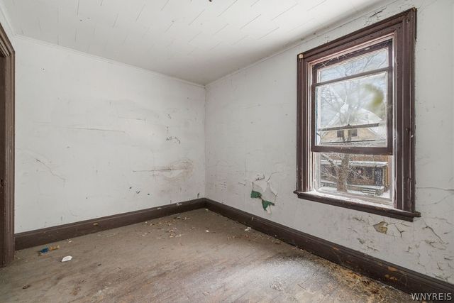 364 9th Street, Niagara Falls, NY 14303