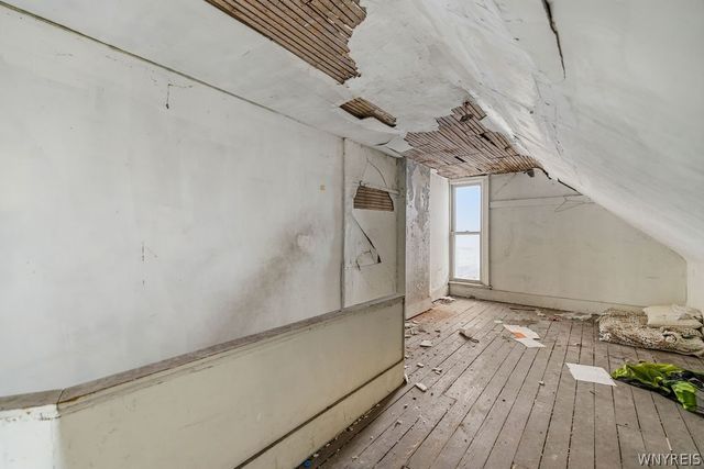 364 9th Street, Niagara Falls, NY 14303