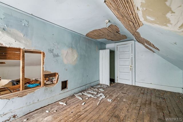 364 9th Street, Niagara Falls, NY 14303