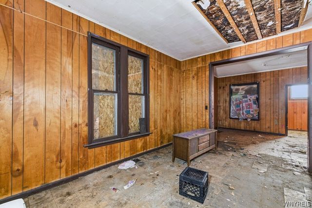 364 9th Street, Niagara Falls, NY 14303