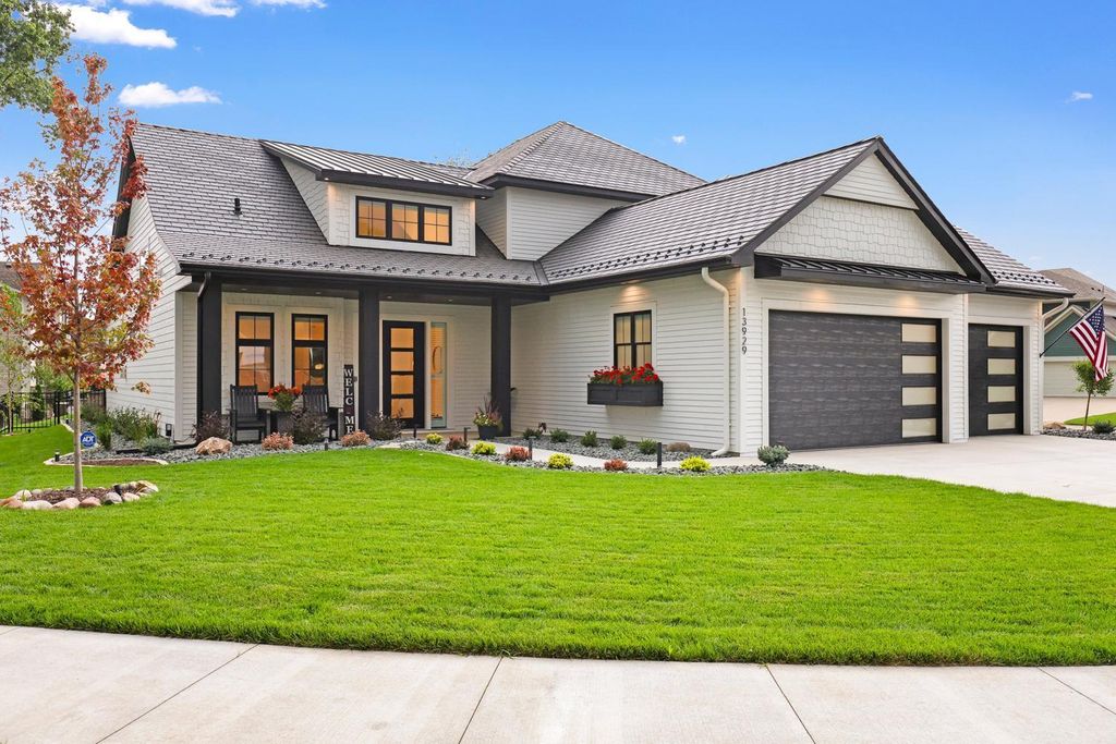 4951 Parkside Circle, Eagan, MN 55123 — photo 2