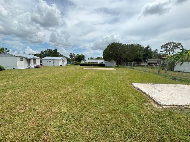 1503 7TH STREET SW, Ruskin, FL 33570