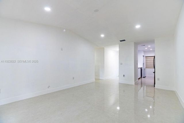 5240 SW 139th Pl, Miami, FL 33175