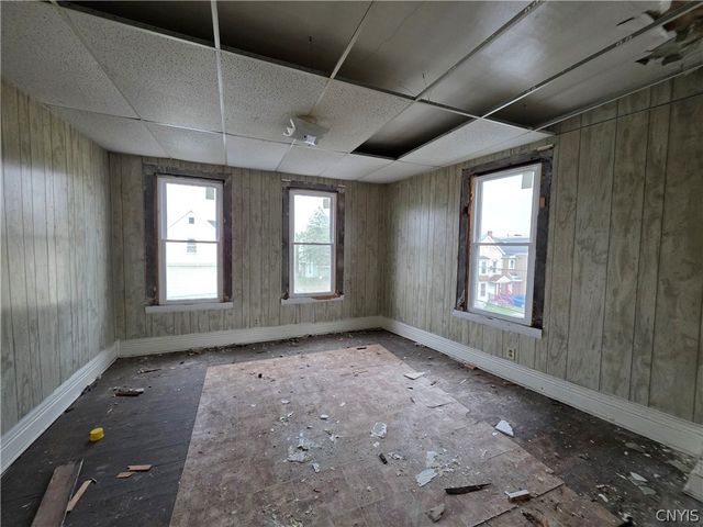 314 Nichols, Utica, NY 13501