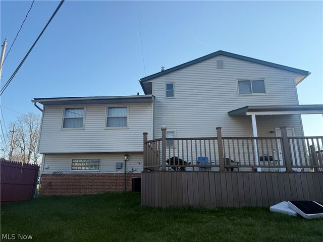 24881 Ridgeline Drive, Bedford Heights, OH 44146