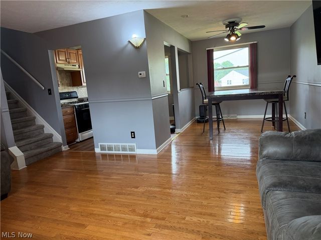 24881 Ridgeline Drive, Bedford Heights, OH 44146