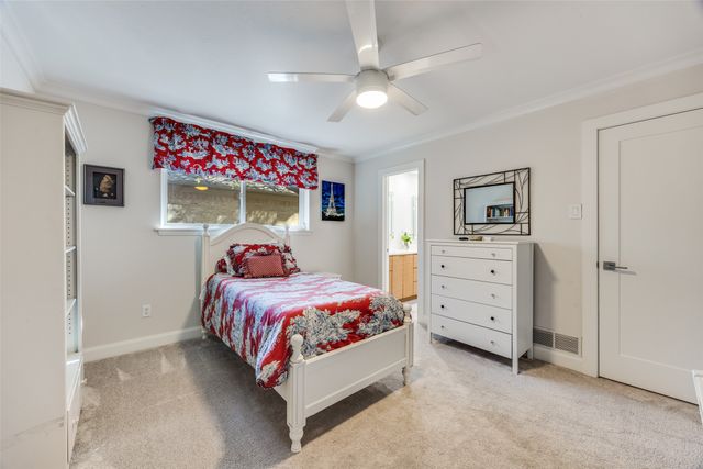 3851 Regent Drive, Dallas, TX 75229