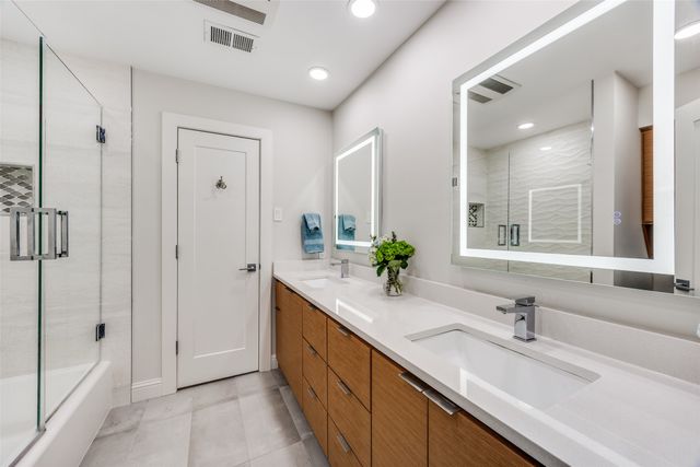 3851 Regent Drive, Dallas, TX 75229