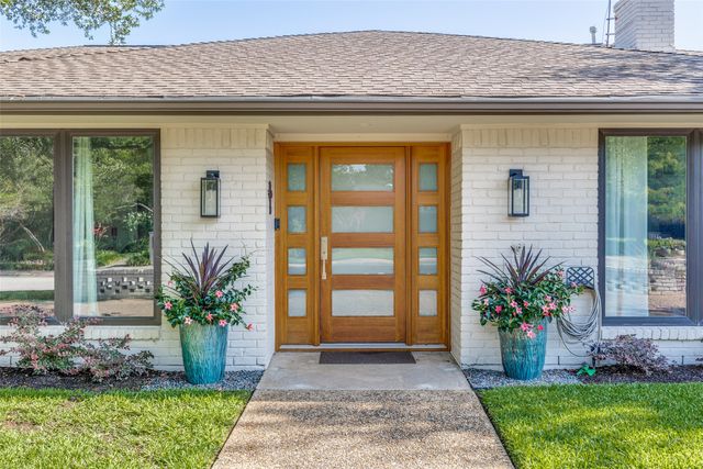 3851 Regent Drive, Dallas, TX 75229